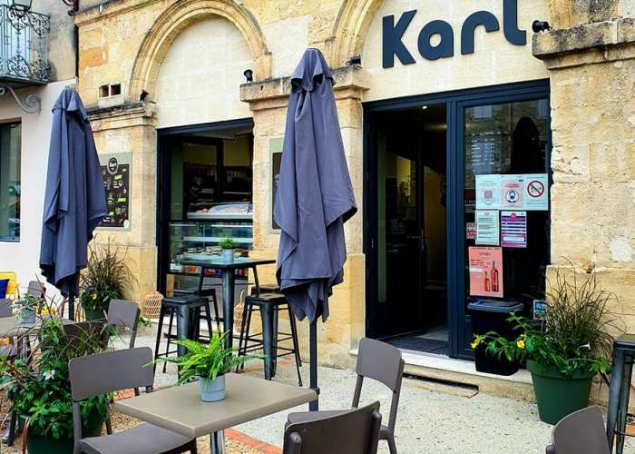 Karl, le nouveau snack au cœur du village !